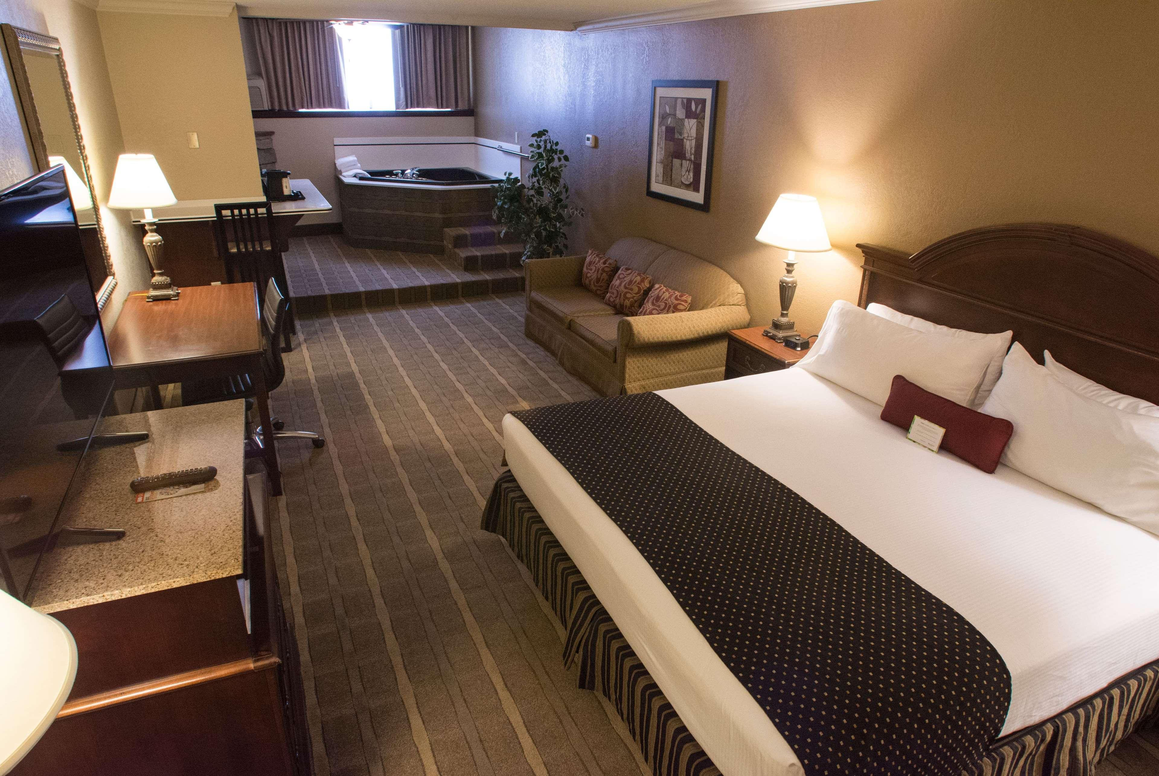 Wyndham Garden Warsaw Hotel Bagian luar foto